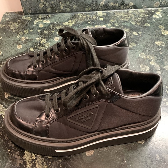 PRADA Sneakers - Picture 8 of 11